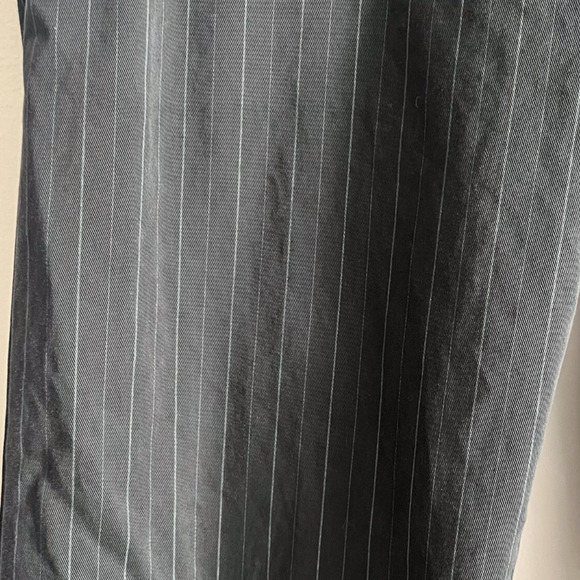 Nili Lotan Womens Sz 8 Cotton Dark Gray Pinstripe Wide Leg Pant with Buckles - Picture 4 of 11